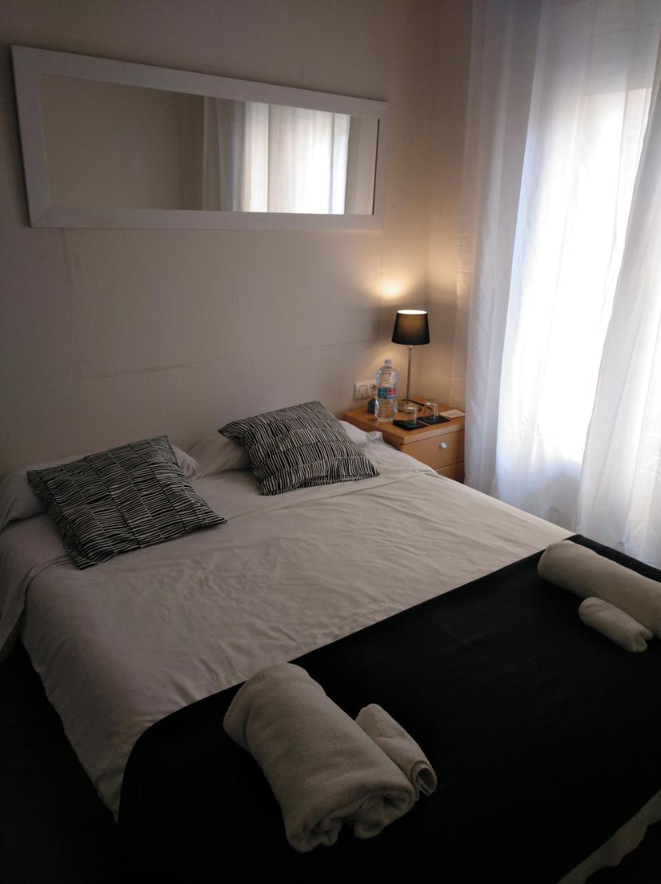 7 Moons B&B Valencia Exterior foto